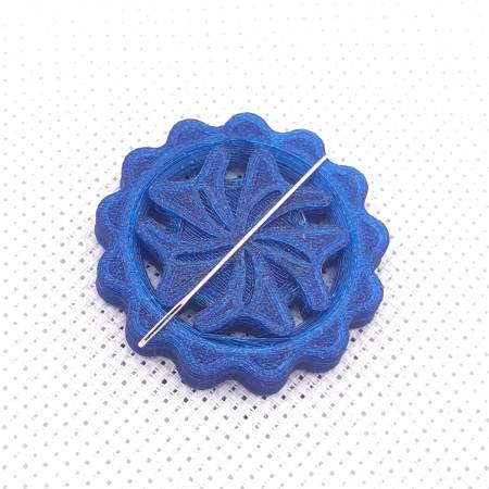 Needle Minder Sapphire Size: 1-3/8in x 1/2in