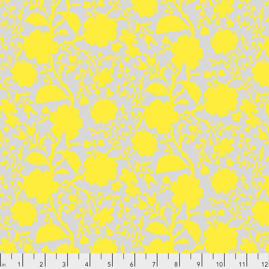 True Colors - Wildflower - Daisy- PWTP149.DAISY - HALF YARD - Tula Pink for FreeSpirit