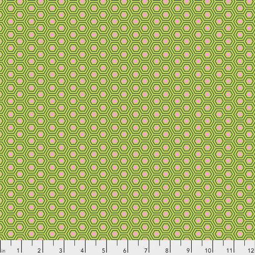 True Colors - Hexy - Juniper - PWTP150.JUNIPER - HALF YARD - Tuła Pink for FreeSpirit