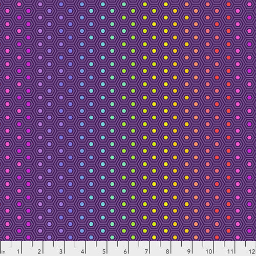 True Colors - Hexy Rainbow - Starling - PWTP151.STARLING - HALF YARD - Tuła Pink for FreeSpirit