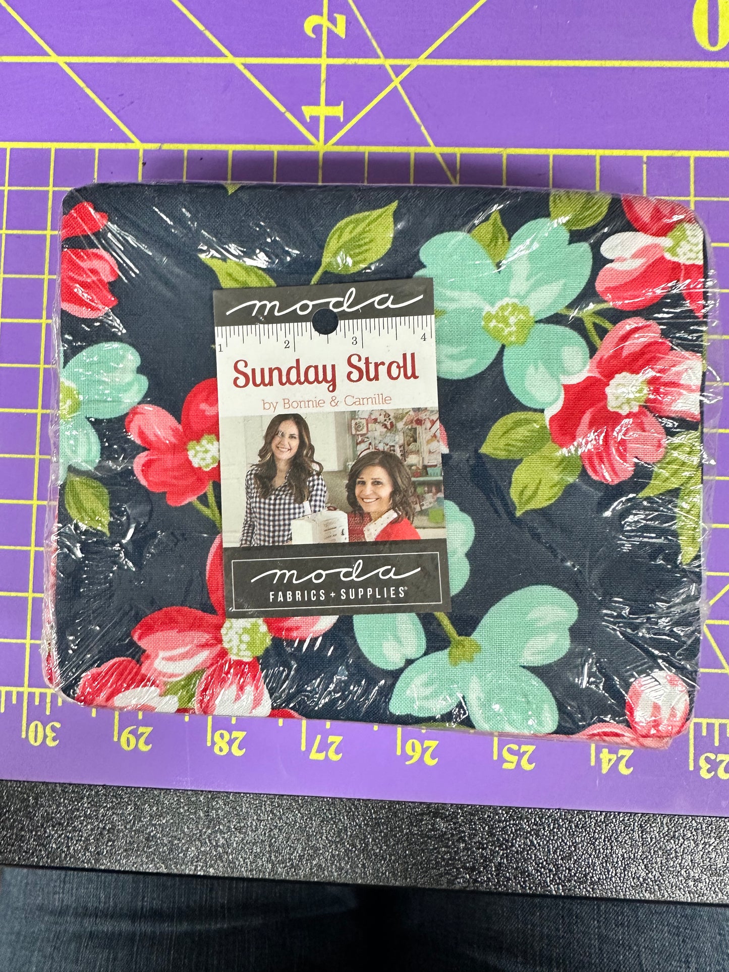 6 Fat Quarters by Bonnie & Camille for Moda