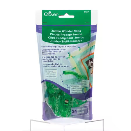 Great holding capacity for many crafts with a wide opening, guide scale and flat back.