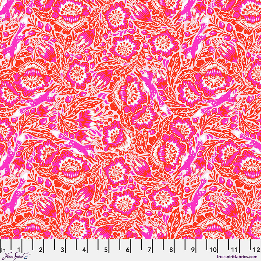 Tiny Beasts - Out Foxed - Glimmer - PWTP184.GLIMMER- HALF YARD - Tula Pink for FreeSpirit