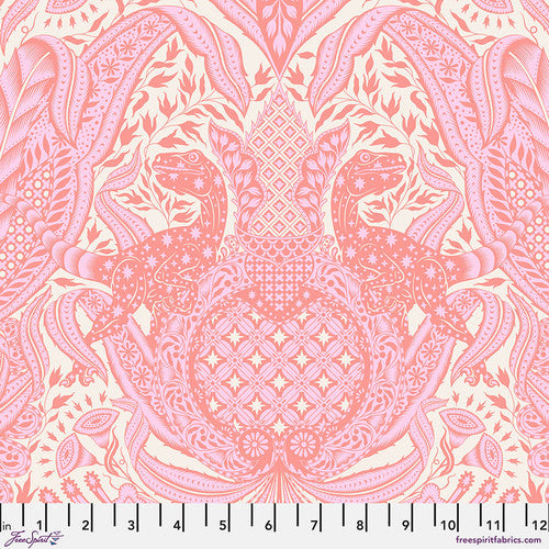 Roar – Gift Rapt- Blush – PWTP224.BLUSH - HALF YARD - Tula Pink for FreeSpirit