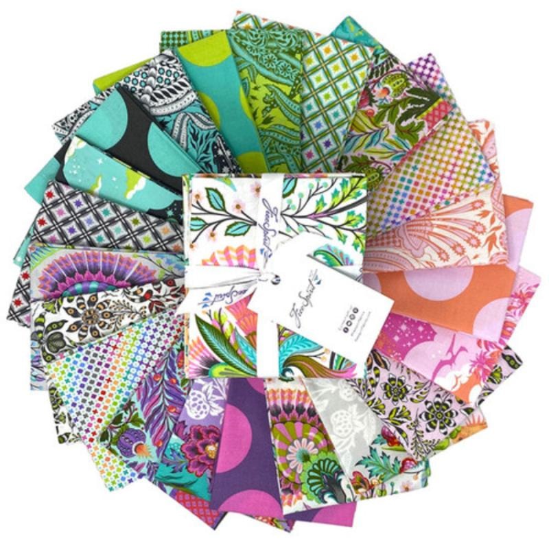 Roar Pre-Cut Fat Quarter Bundle 21 Prints Tula Pink Fabric